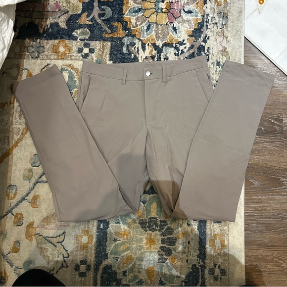 CRZ YOGA Other - CRZ Yoga Pants Mens Size 33 Brown Casual Chino Active Stretch  - 32”